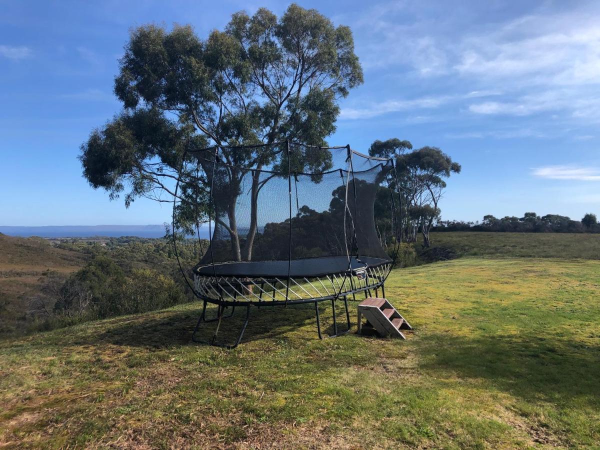 Harbour Lookout Villa Strahan Bagian luar foto